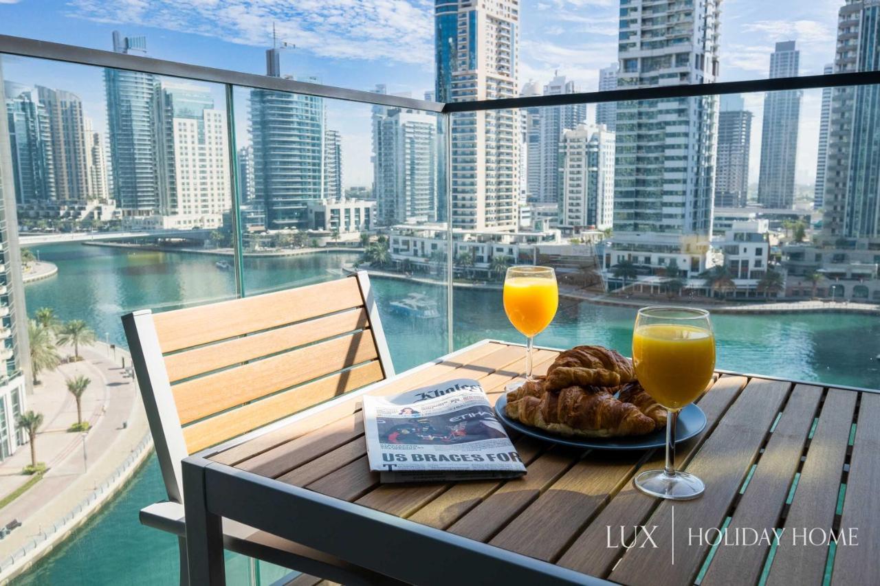 Lux - Contemporary Suite With Full Marina View ドバイ エクステリア 写真