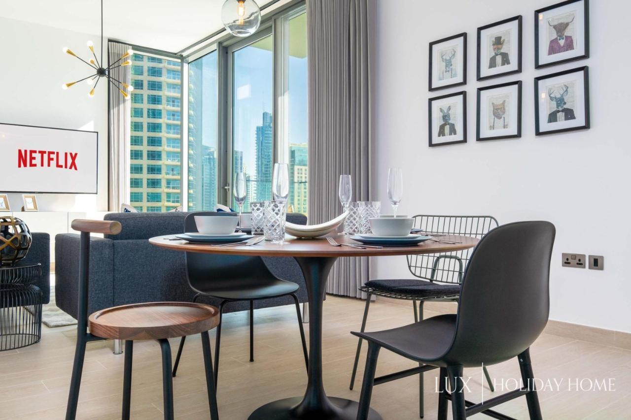 Lux - Contemporary Suite With Full Marina View ドバイ エクステリア 写真