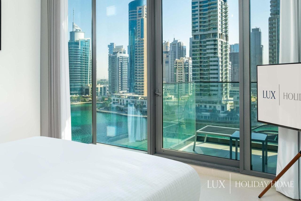 Lux - Contemporary Suite With Full Marina View ドバイ エクステリア 写真