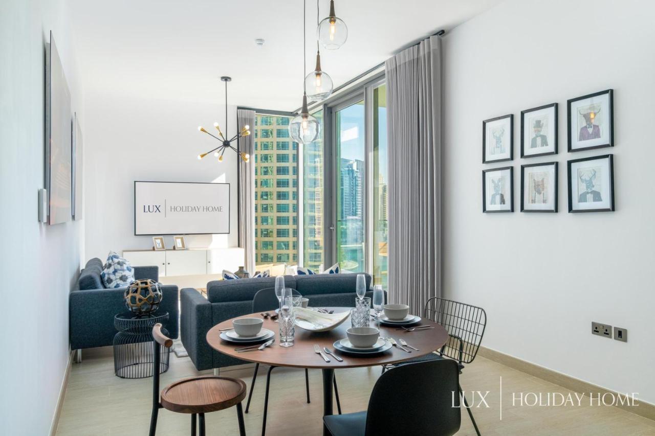 Lux - Contemporary Suite With Full Marina View ドバイ エクステリア 写真