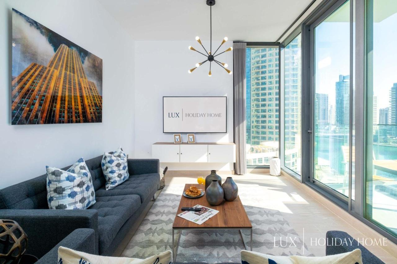 Lux - Contemporary Suite With Full Marina View ドバイ エクステリア 写真